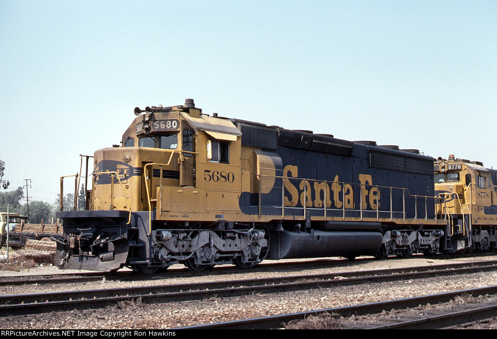 ATSF 5680 (REPOST)